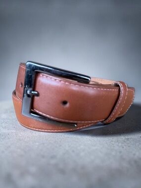 W. KLEINBERG Smooth Leather 1.5” Belt Size 40